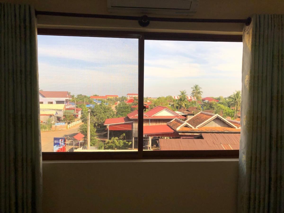 Savet Guesthouse Stoeng Treng Exterior foto